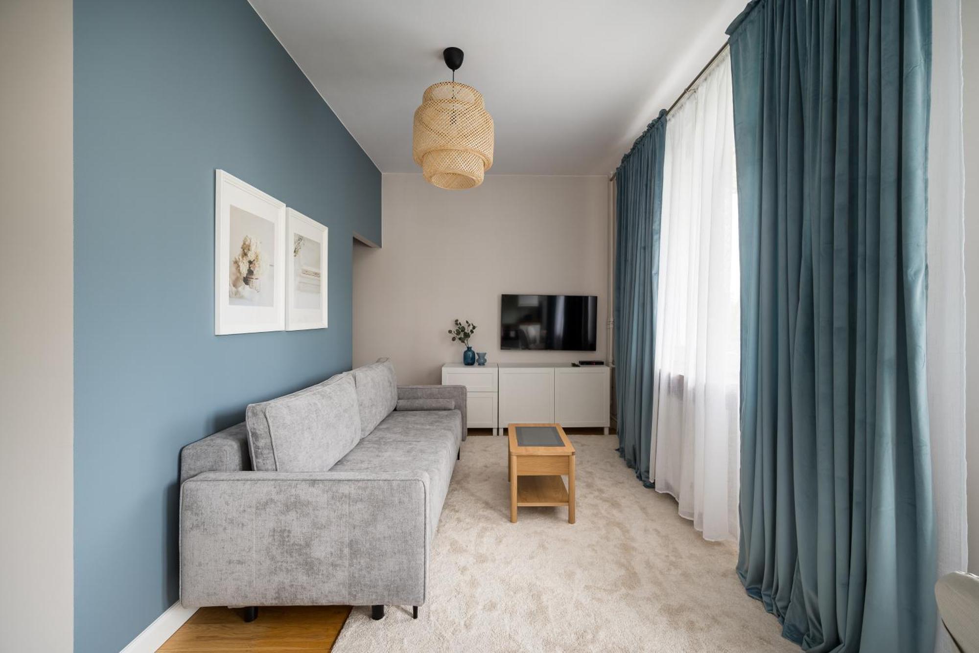 Wola Ratusz Homely Apartment Warsaw Exterior photo